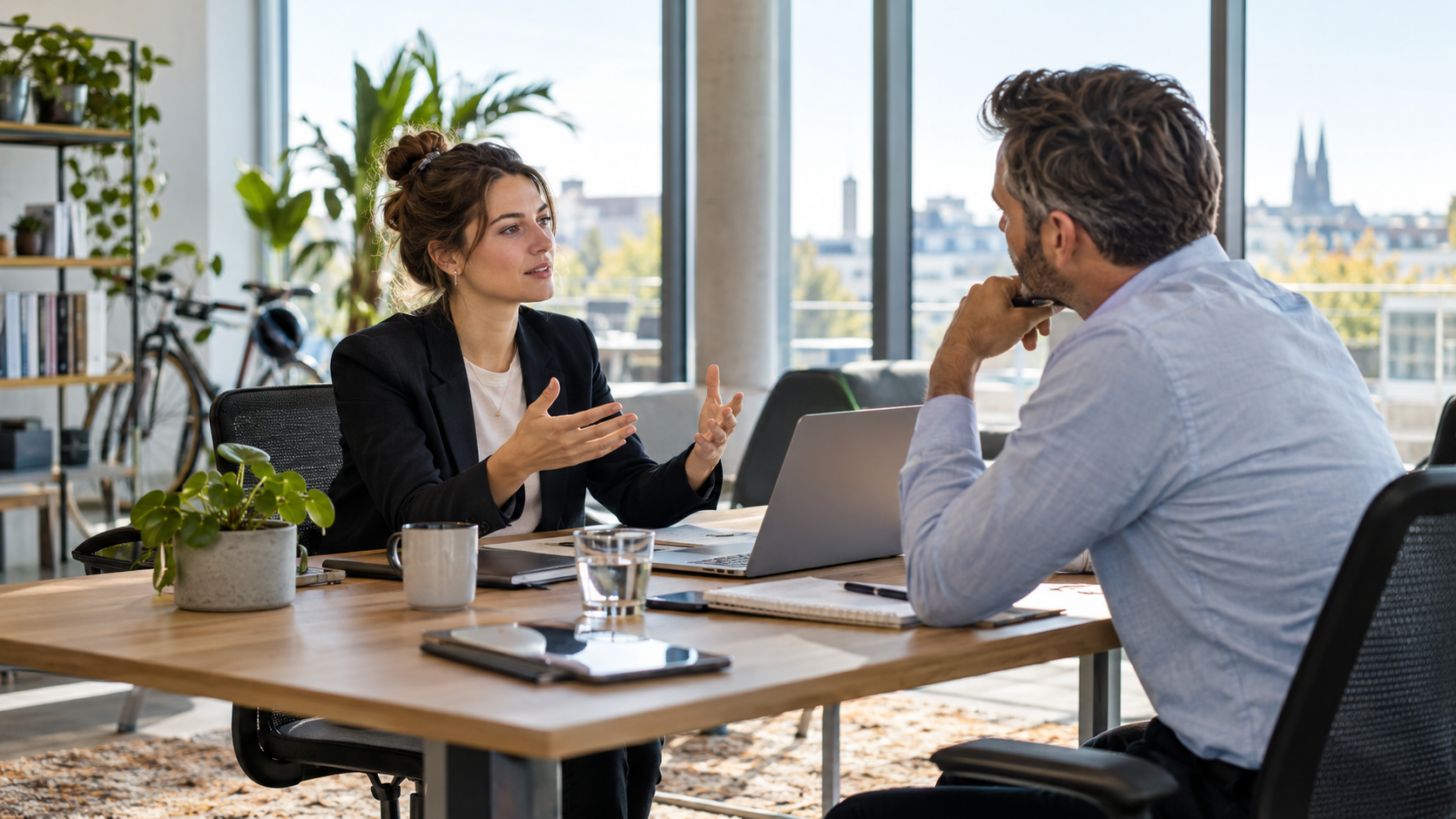 Homeoffice-Chancen und-Risiken erörtern